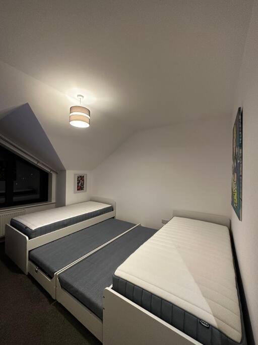 Stunning & Fun 4 Bed In The Heart Of Сasa de vacaciones